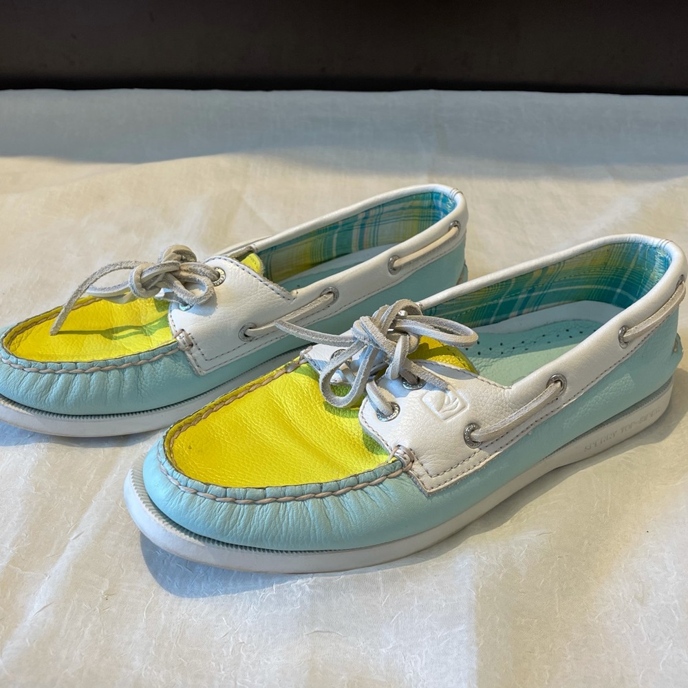 Sperry shoes